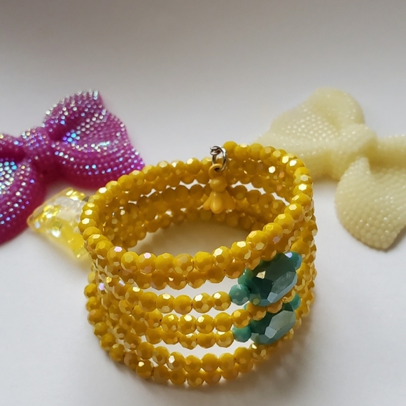 Girls Handmade Memory Wire Wrap Bracelet with Charms - Picture 3 of 3